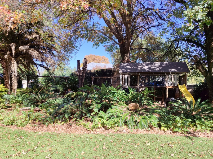5 Bedroom Property for Sale in Stilfontein North West